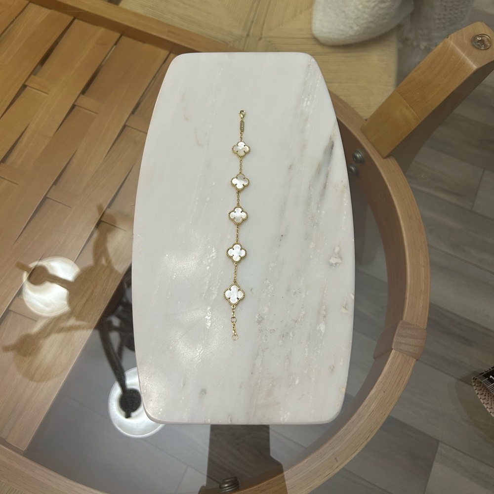 Gold and White Clover Bracelet